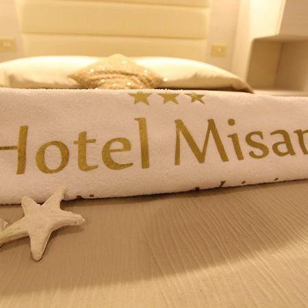 Hotel Misano ミザーノ・アドリアーティコ エクステリア 写真
